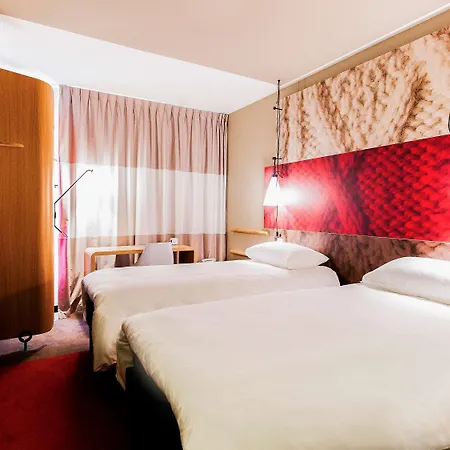 Ibis Poznan Polnoc 酒店