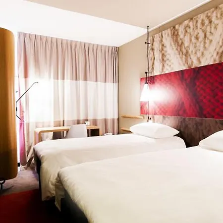 Ibis Poznan Polnoc 酒店 2*