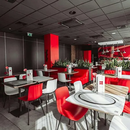 酒店 Ibis Poznan Polnoc