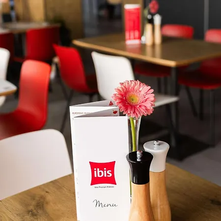 酒店 Ibis Poznan Polnoc