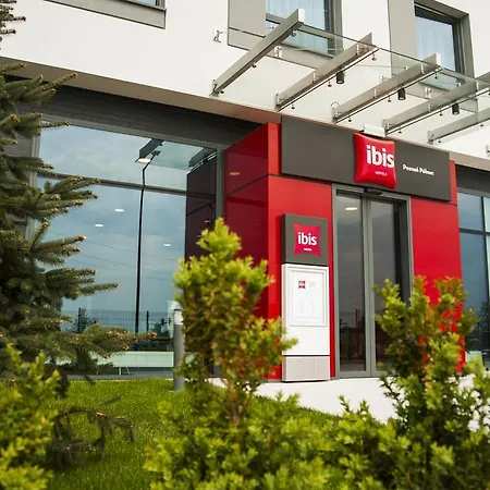 Ibis Poznan Polnoc 2* 苏奇拉斯