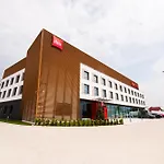 Ibis Poznan Polnoc Suchy Las