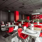 Hotel Ibis Polnoc