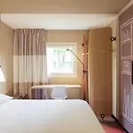 Hotel Ibis Polnoc Suchy Las
