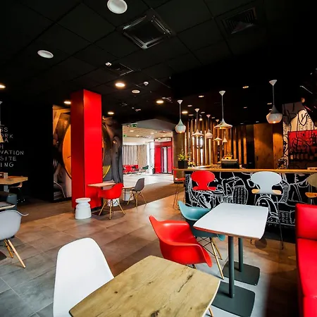Ibis Poznan Polnoc Hotel 2*