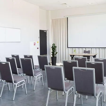 Ibis Polnoc Hotel 2*
