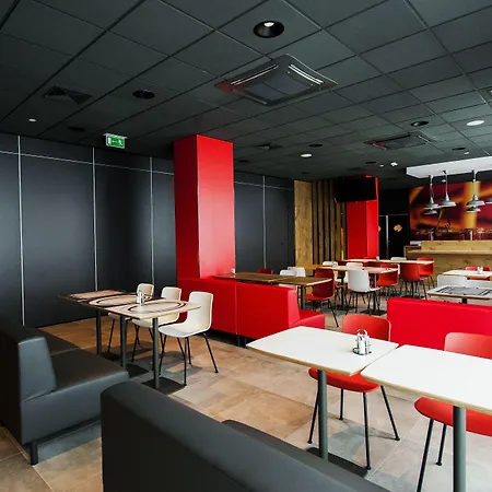 Hotell Ibis Poznan Polnoc Suchy Las
