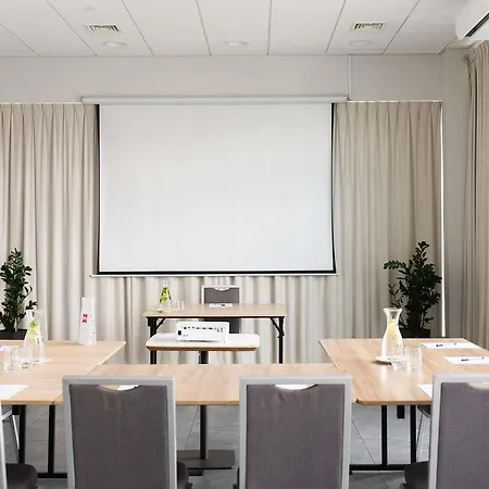 Ibis Poznan Polnoc Suchy Las