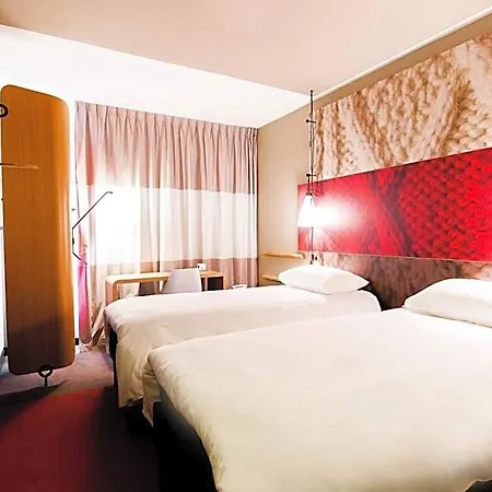 Hotell Ibis Poznan Polnoc 2*