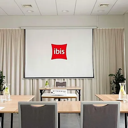 Ibis Poznan Polnoc