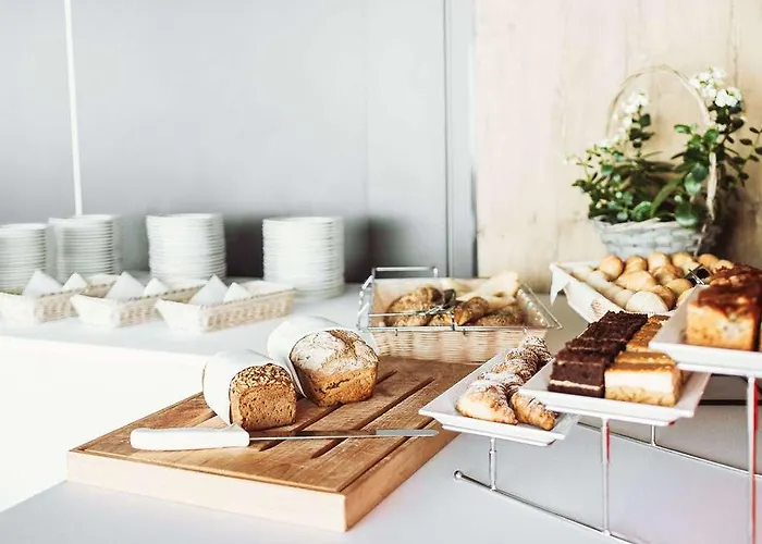 Ibis Poznan Polnoc 2*