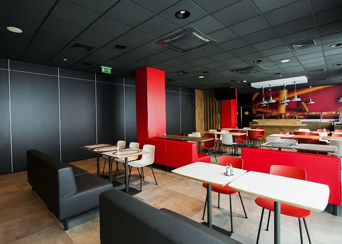 Hotell Ibis Poznan Polnoc Suchy Las