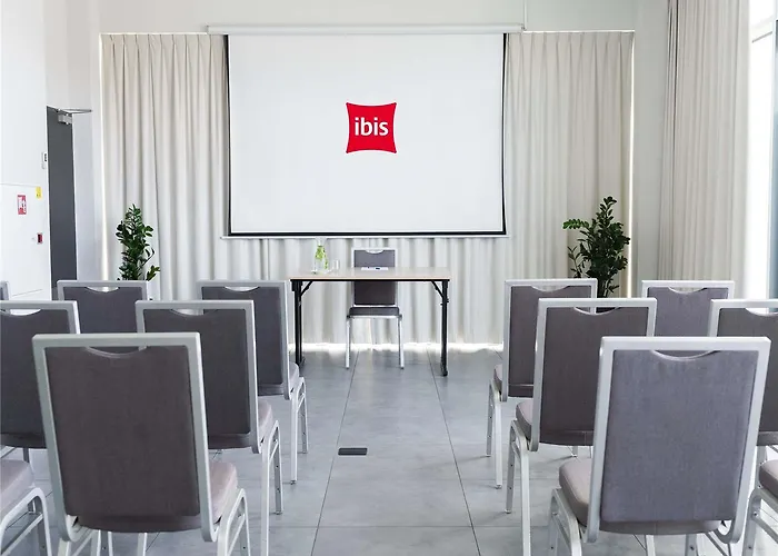 Ibis Polnoc Hotel 2*