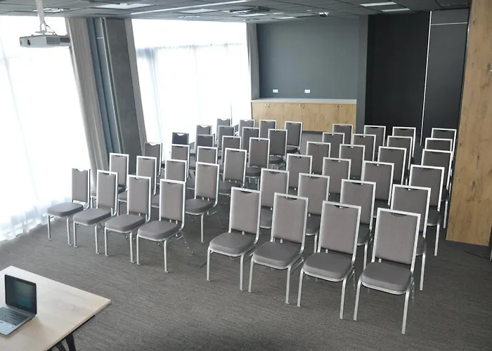 Ibis Poznan Polnoc Suchy Las